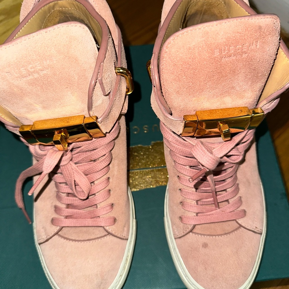 Buscemi Women's Blush Pink Sneakers with Gold Accents